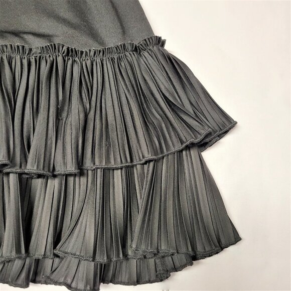 FIGURE Hugging Black Long Ruffles Skirt - Picture 4 of 6
